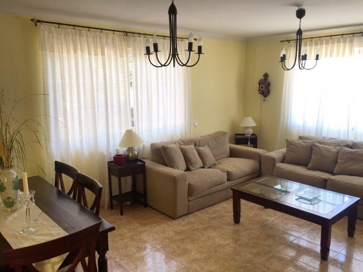 فيلا Caprirural Los Ángeles de San Rafael المظهر الخارجي الصورة